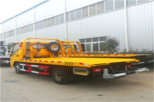 安溪附近拖车救援搭电